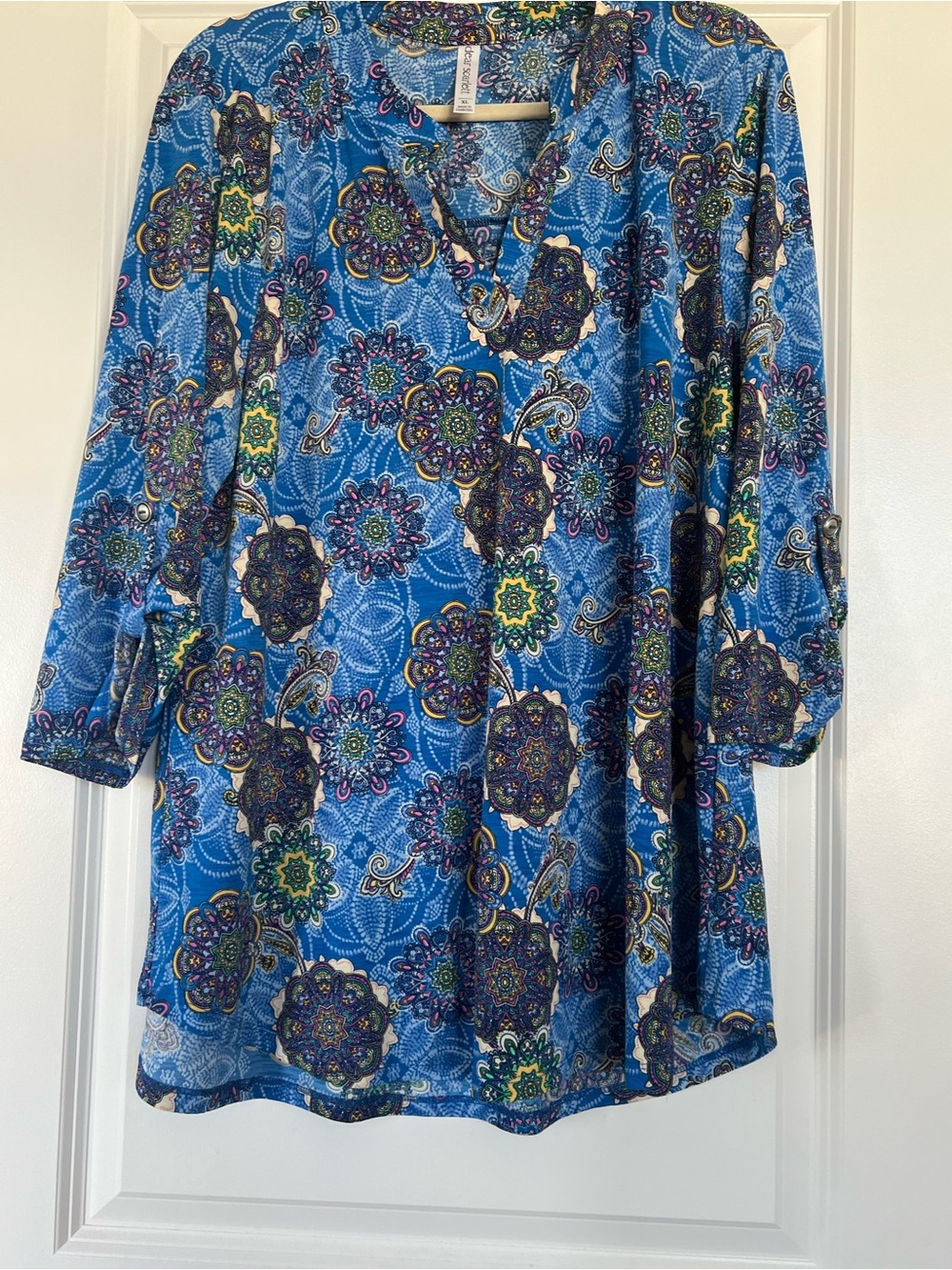 Dear Scarlett Vivid Blue Paisley Medallion V-Neck Tunic